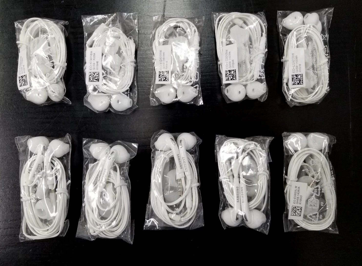 Samsung EO-EG920L Headphones & Earbuds White New