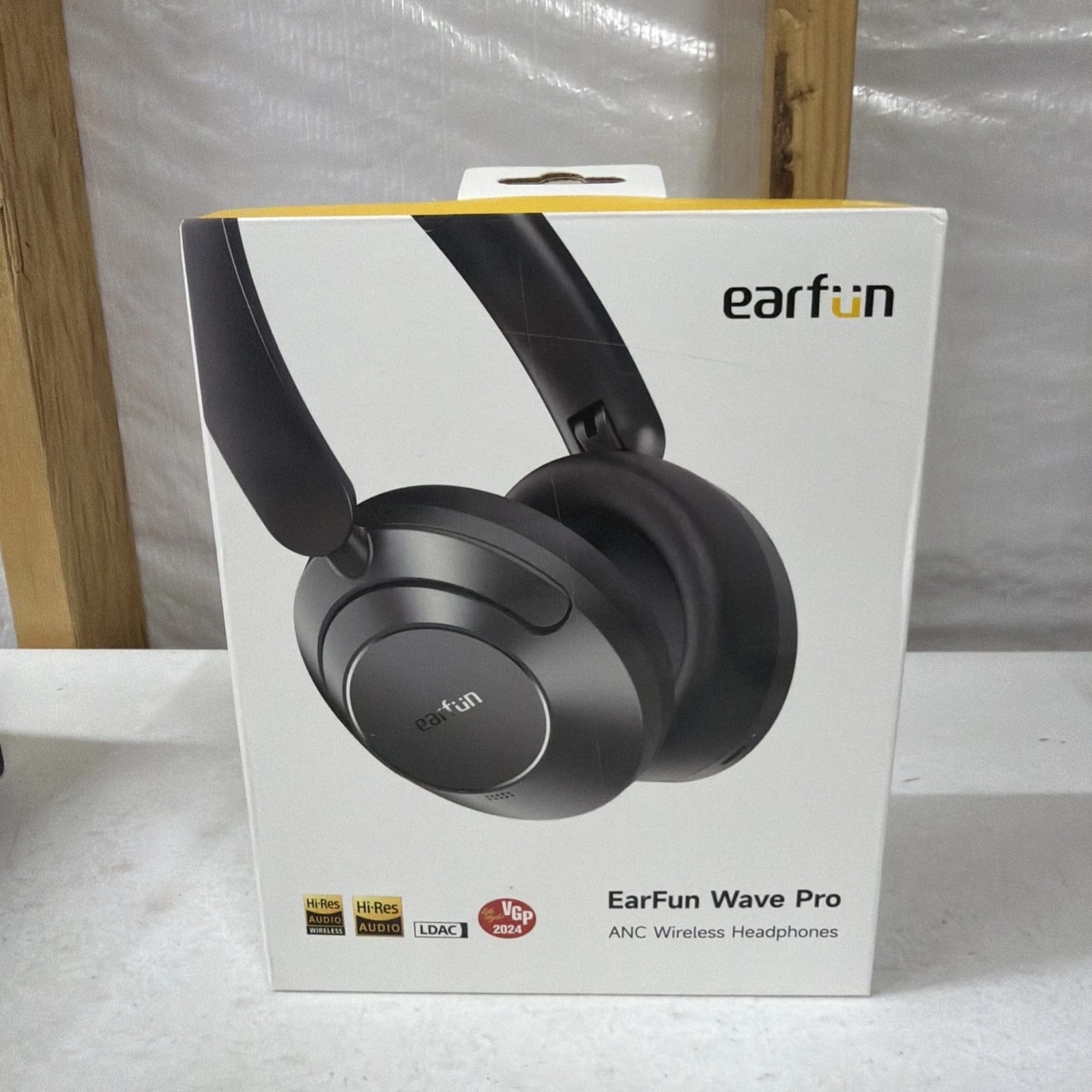 EarFun Wave Pro Headphones & Earbuds Black New