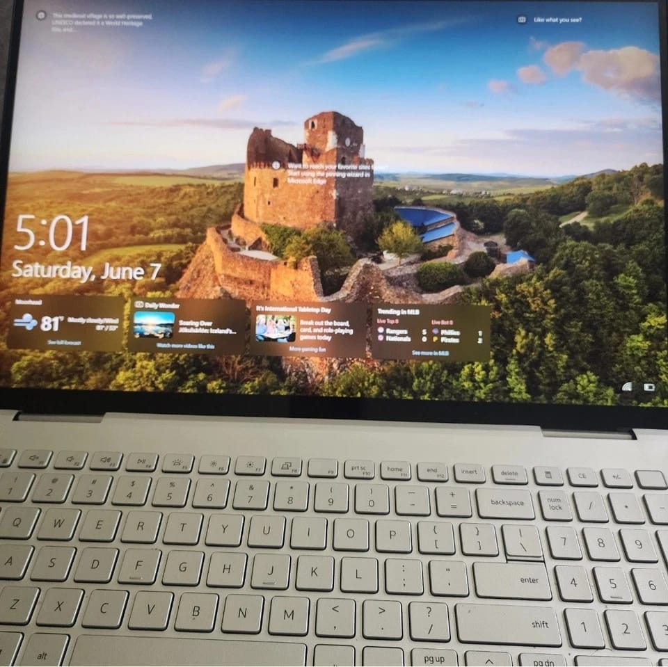 Dell Inspiron 17 7706 Computers