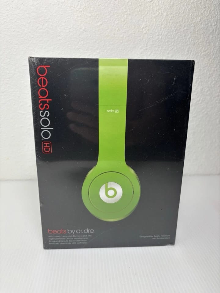 Beats Solo Wireless Headphones & Earbuds 