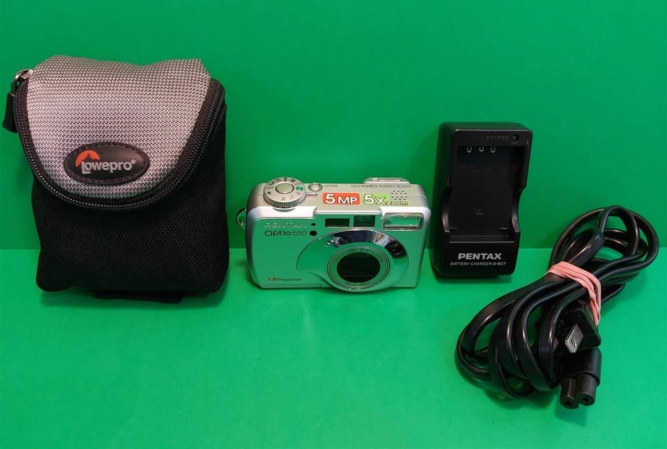 Pentax Optio 550 Digital Cameras Black New Body Only