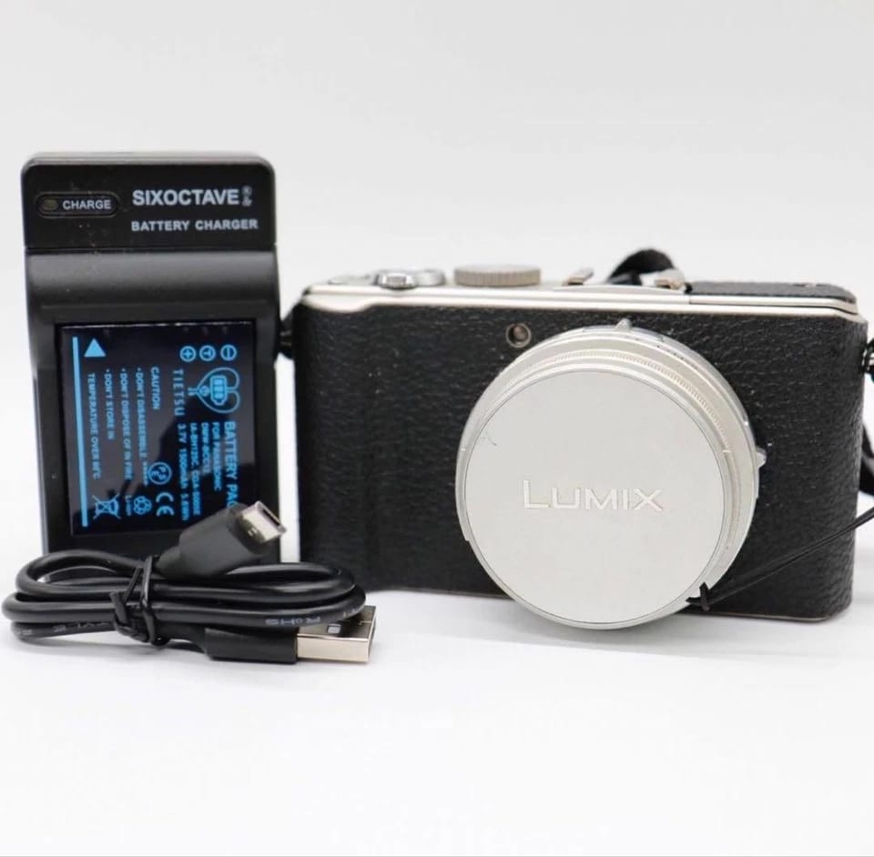 Panasonic LUMIX LX3 Digital Cameras Black New Body Only