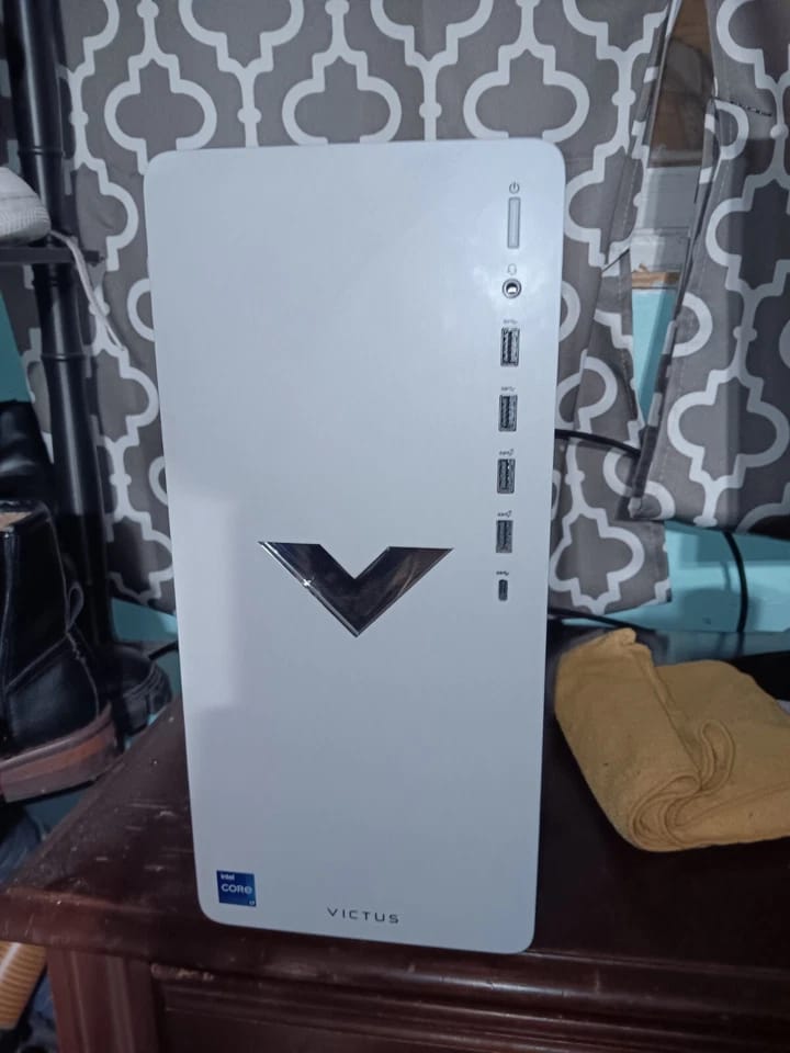 HP Victus 15L Computers