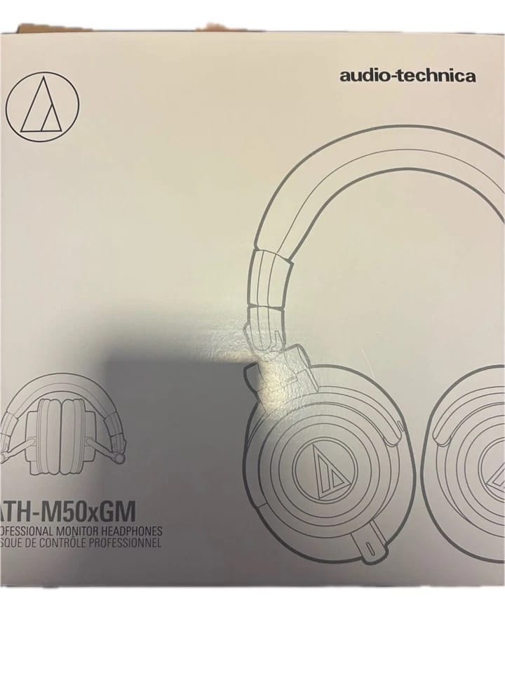 Audio-Technica ATH-M50x Headphones & Earbuds Gray Used - Good