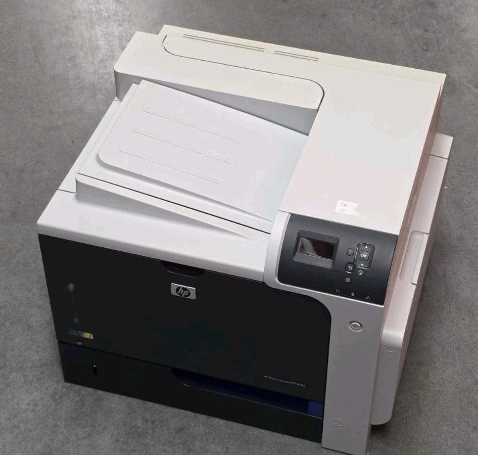 HP laserjet CP4025 Printers Used - Good