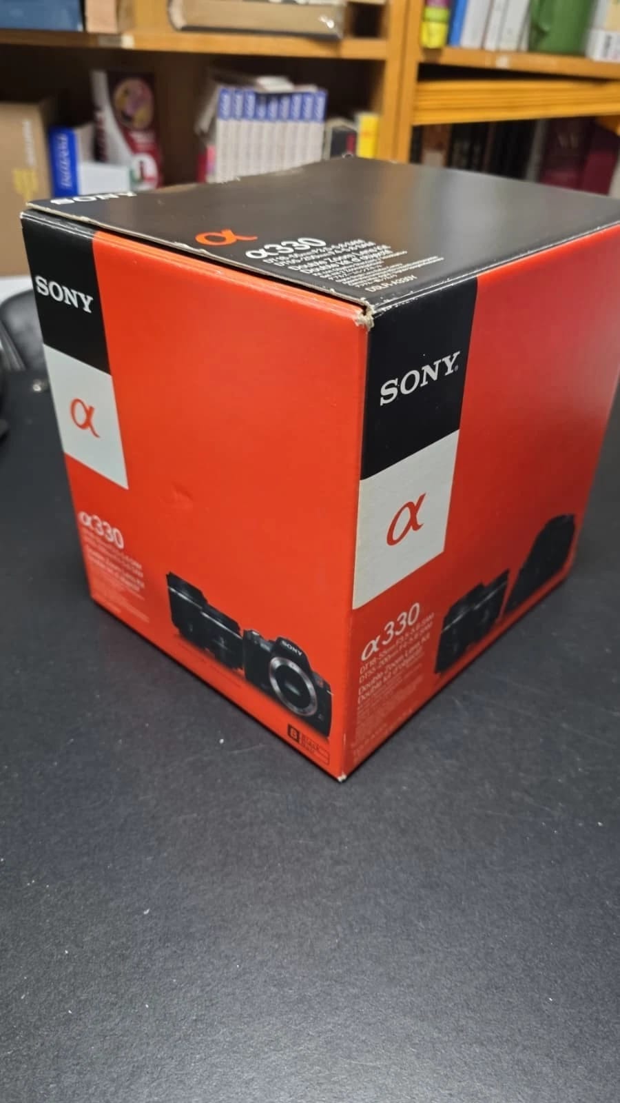 Sony Alpha 330 Digital Cameras Black Used - Good w/ 18-55mm Kit