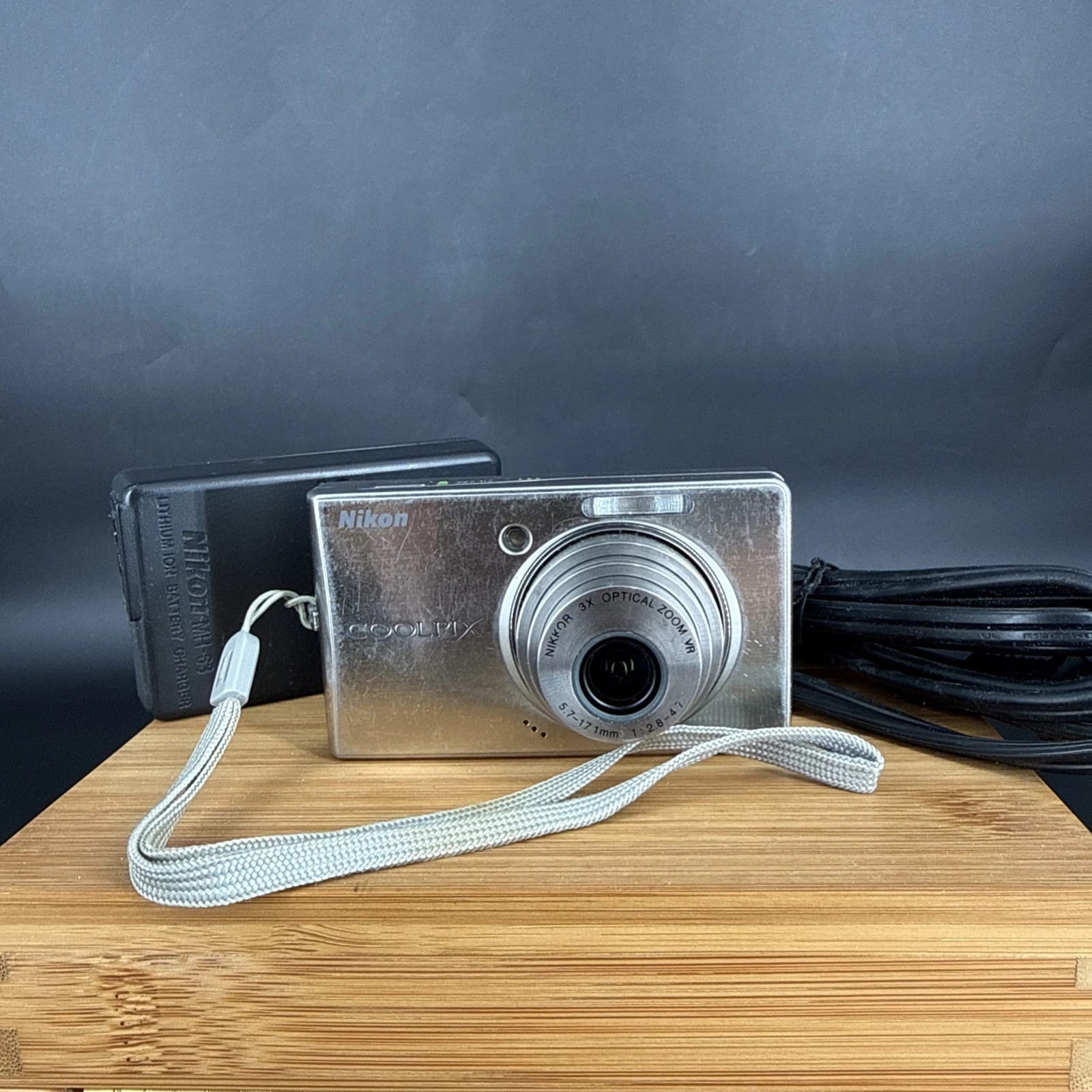 Nikon COOLPIX S510 Digital Cameras Silver Used - Good Body Only