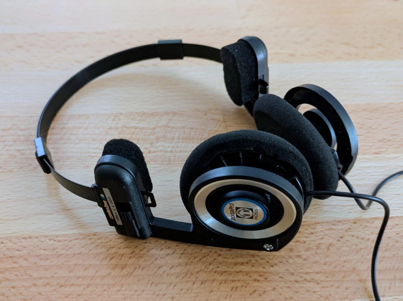 Koss Porta Pro Headphones & Earbuds Black New