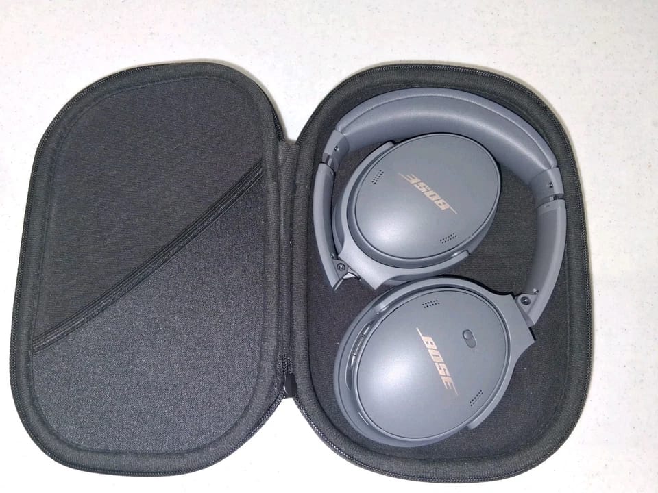 Bose QuietComfort 45 Headphones & Earbuds 