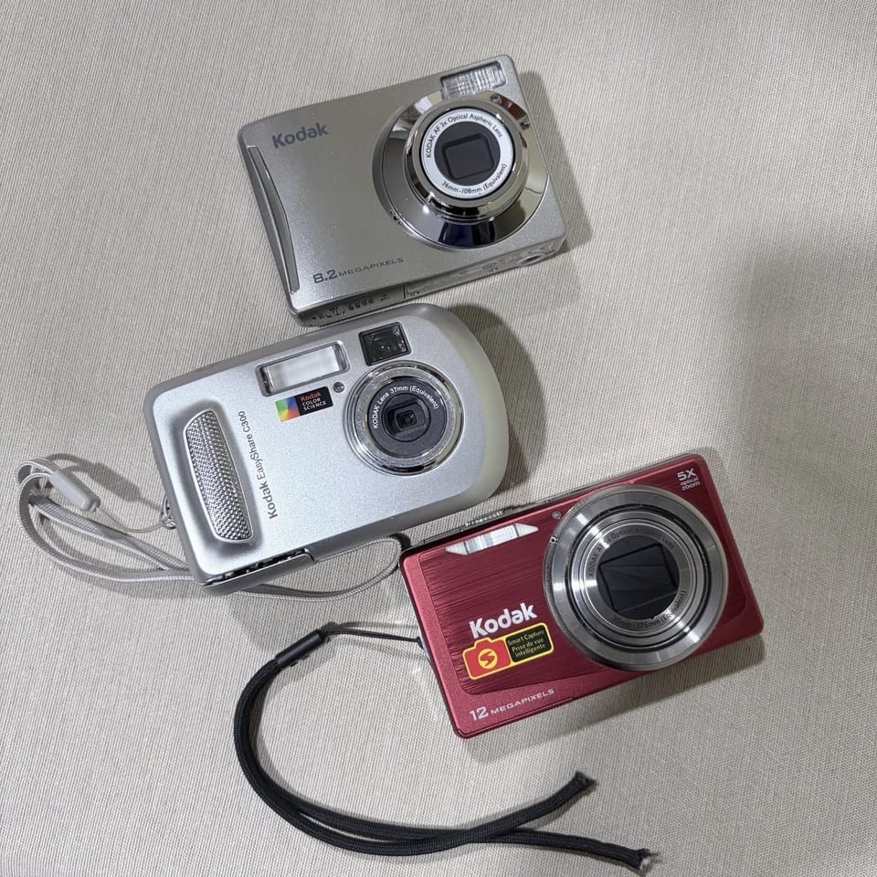 Kodak EasyShare C300 Digital Cameras Silver New Body Only