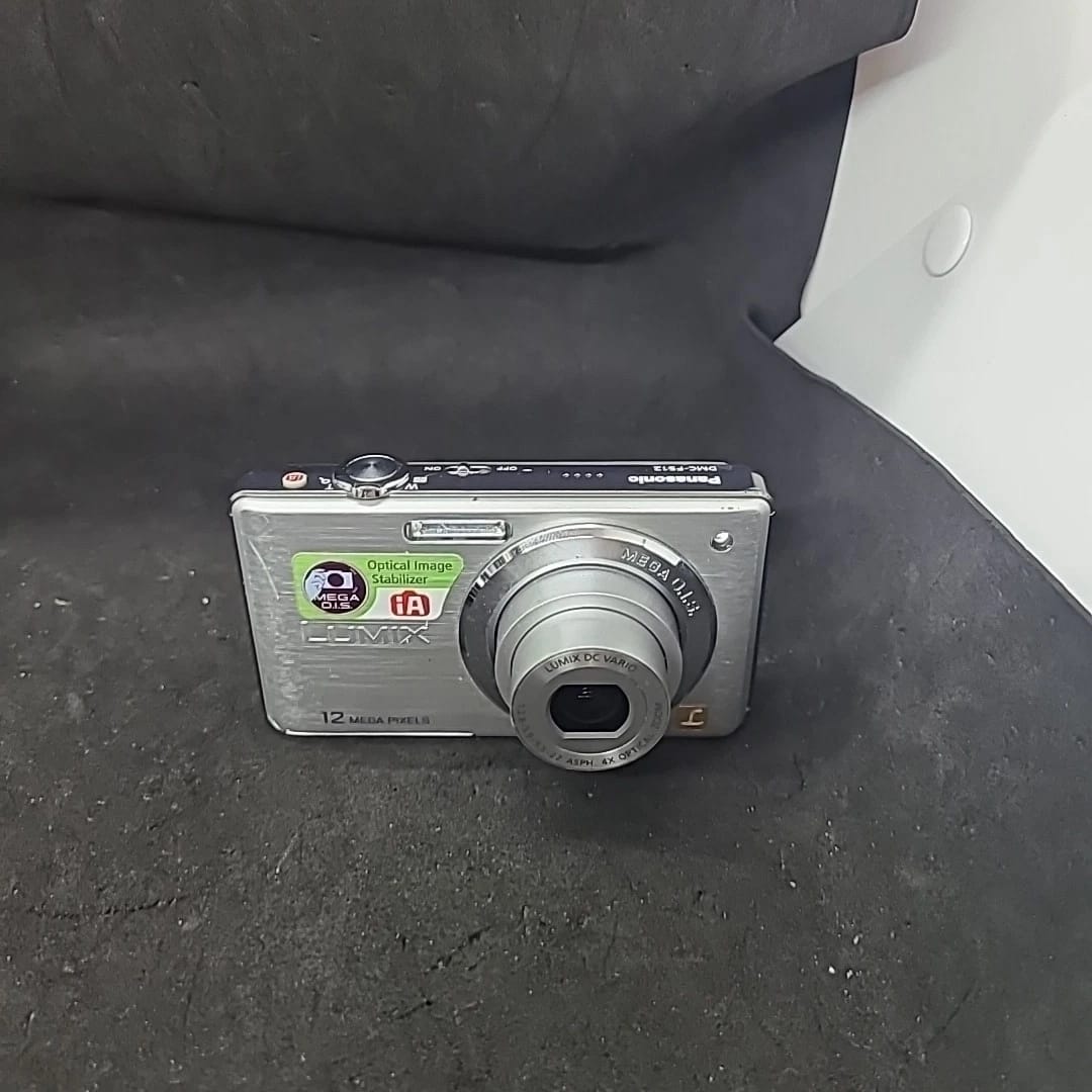 Panasonic LUMIX FS12 Digital Cameras Black New Body Only