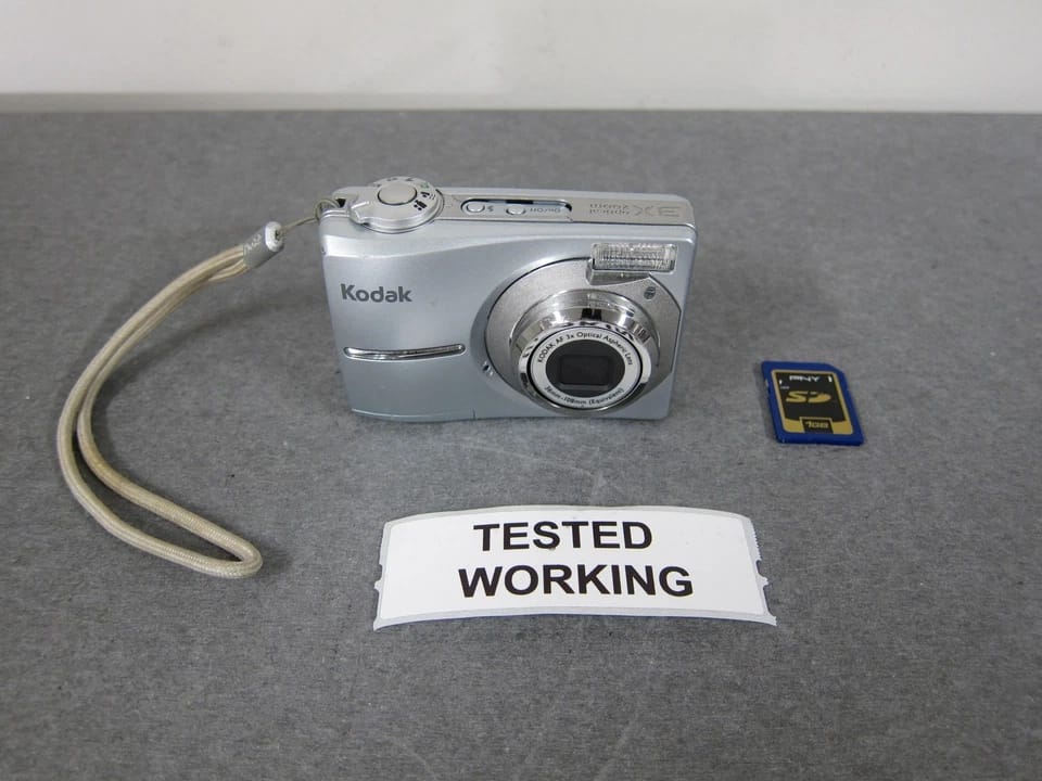 Kodak C913 Digital Cameras Purple New Body Only