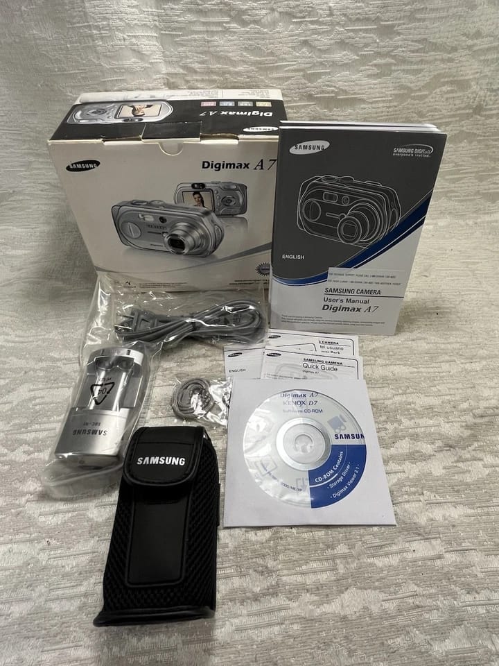 Samsung Digimax A7 Digital Cameras Silver Used - Good Body Only
