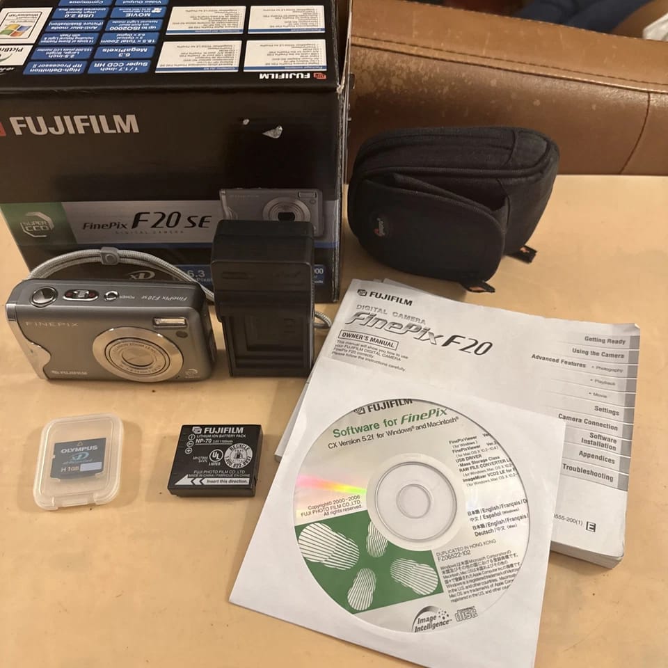 Fujifilm f20 Digital Cameras Silver New Body Only