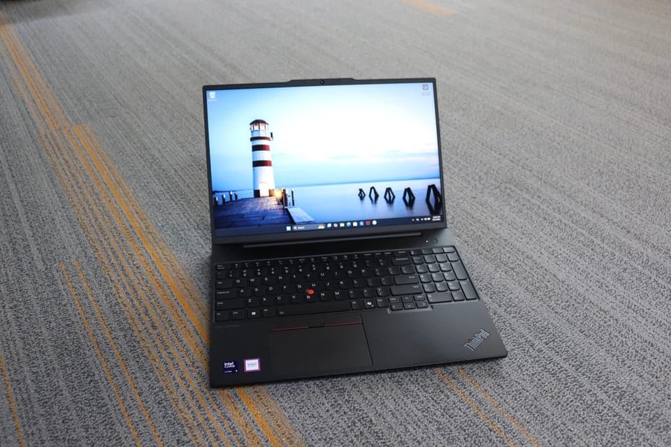 Lenovo 21MA0003US Computers