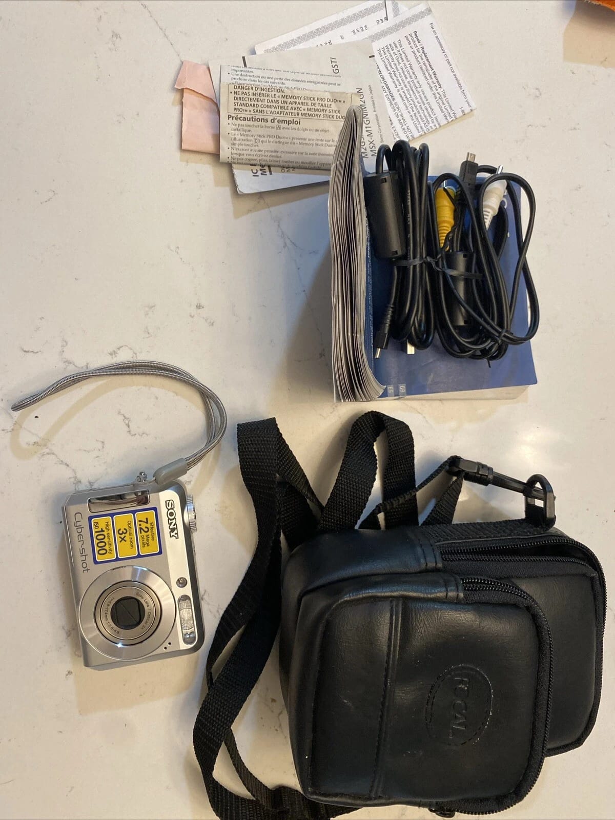 Sony Cyber-shot DSC-S650 Digital Cameras Silver New Body Only