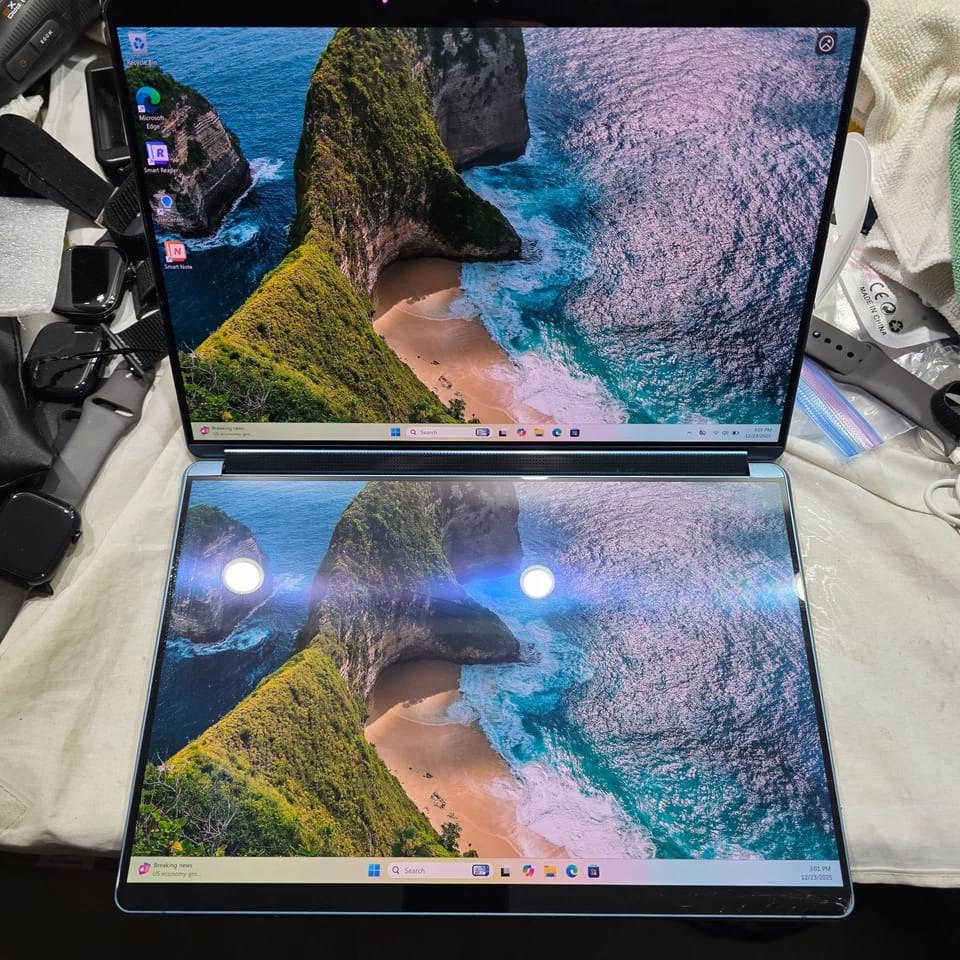 Lenovo Yoga Book 9 13IRU8 Computers