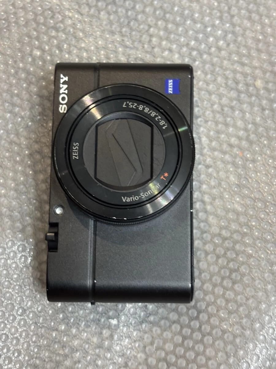 Sony Cyber-shot DSC-RX100 III Digital Cameras Black Used - Good Body Only
