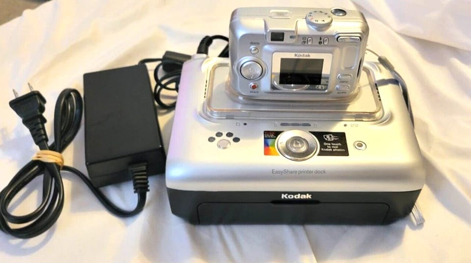 Kodak EasyShare CX7430 Digital Cameras Silver New Body Only