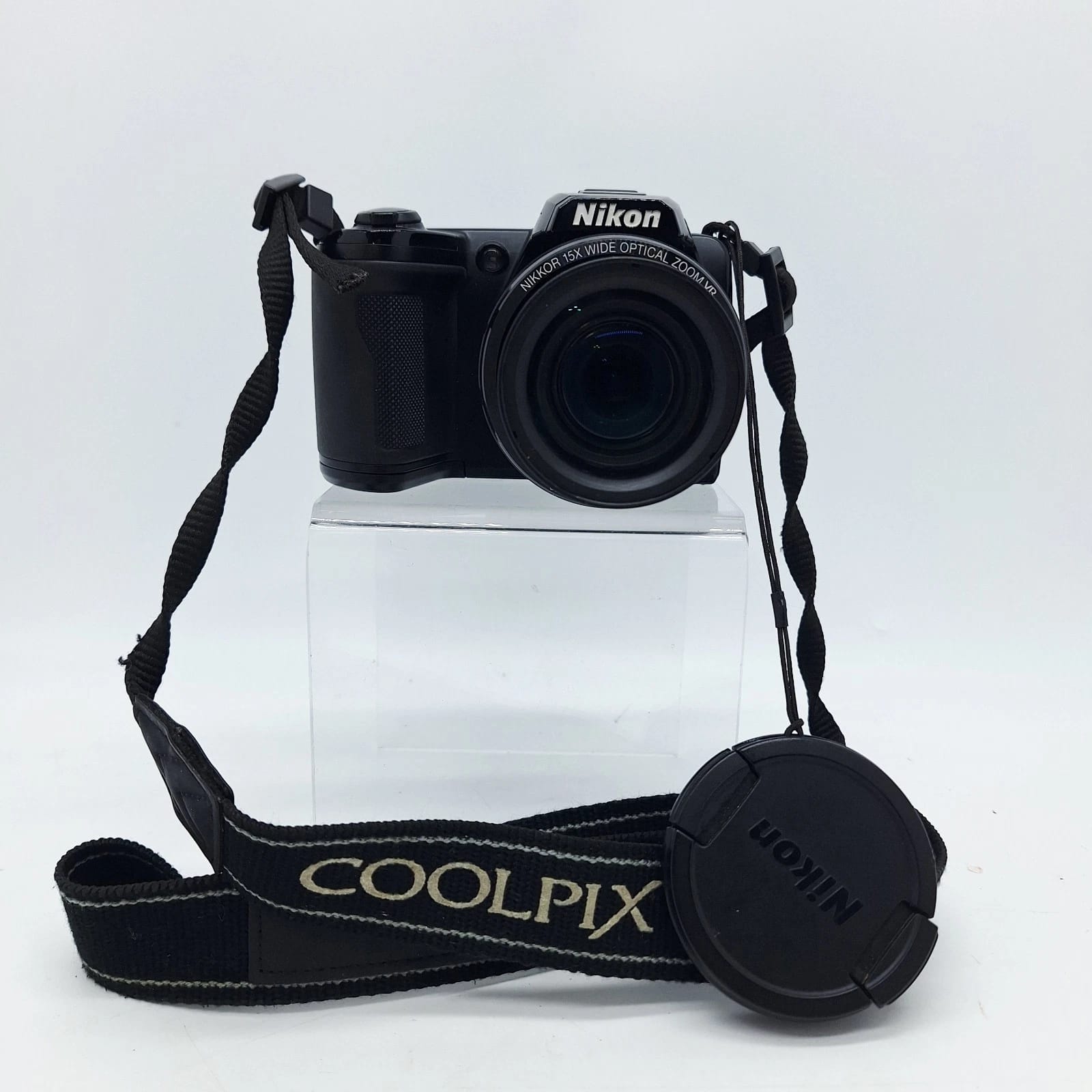 Nikon COOLPIX L105 Digital Cameras Black New Body Only