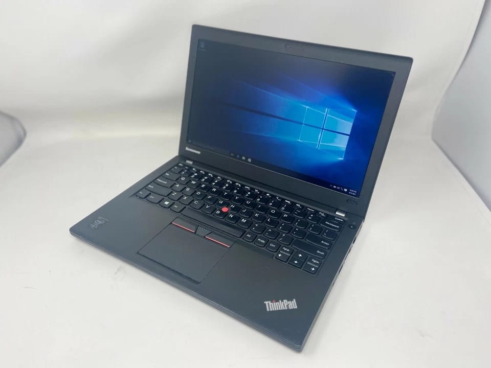 Lenovo ThinkPad X250 Computers