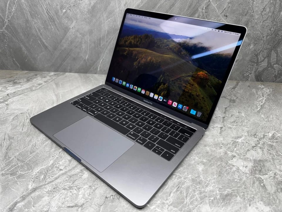 Apple MacBook Pro (2019) Computers