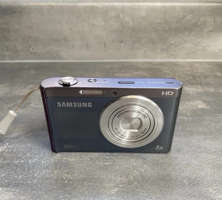 Samsung DV300F Digital Cameras Black Used - Good Body Only
