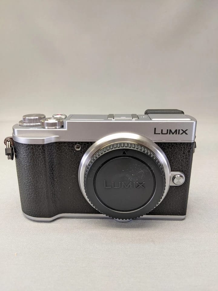 Panasonic LUMIX GX7 Digital Cameras Silver New w/ 14-42mm Kit