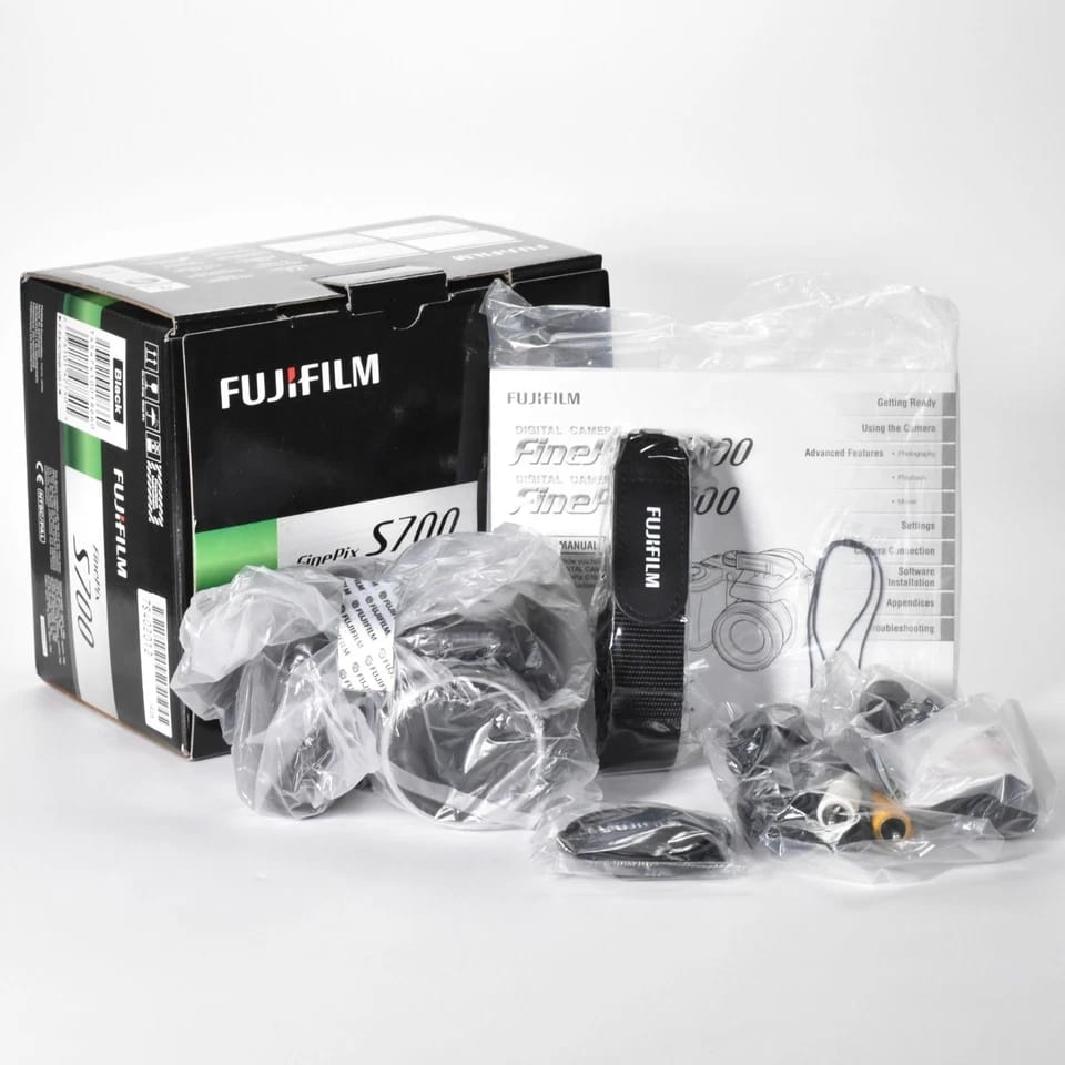 Fujifilm S700 Digital Cameras Black Open-Box Excellent Body Only