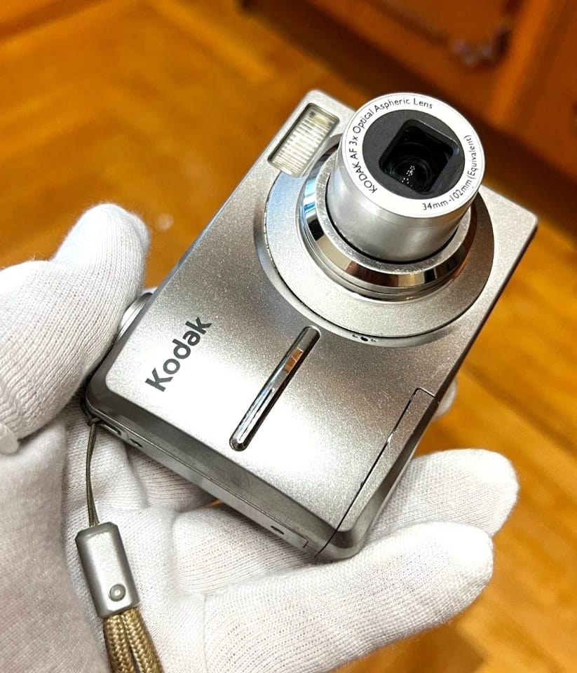 Kodak C1013 Digital Cameras Silver New Body Only