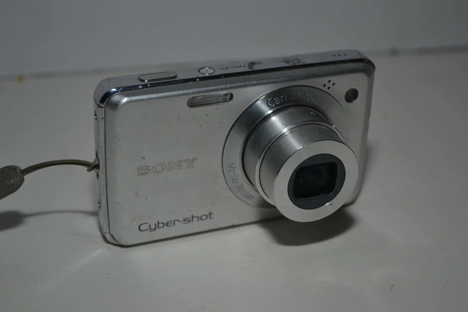 Sony Cyber-shot DSC-WX220 Digital Cameras Black New Body Only
