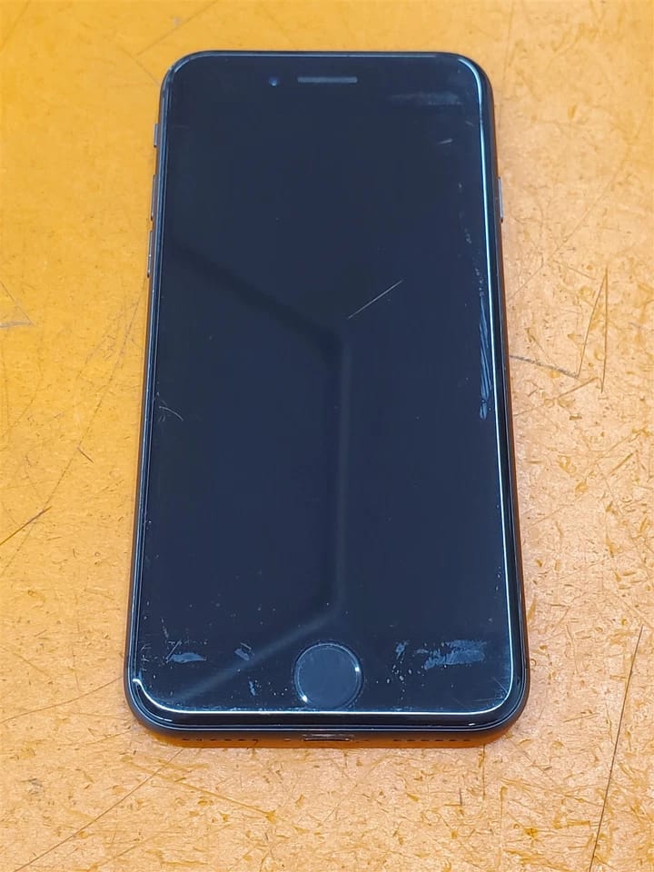Apple iPhone 8 Cell Phones