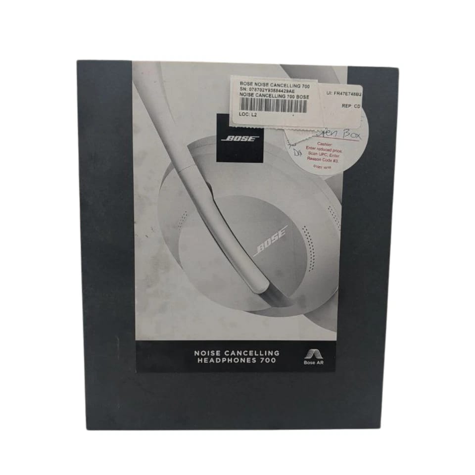 Bose NC700 Headphones & Earbuds Black Open-Box Excellent