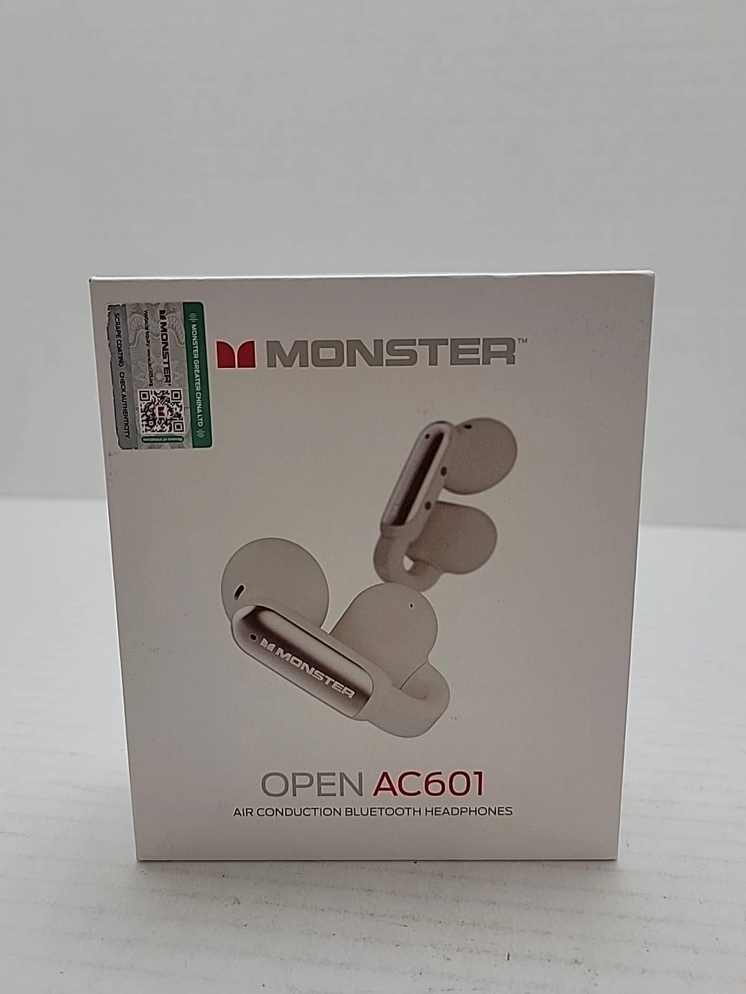 Monster AC601 Headphones & Earbuds Purple New