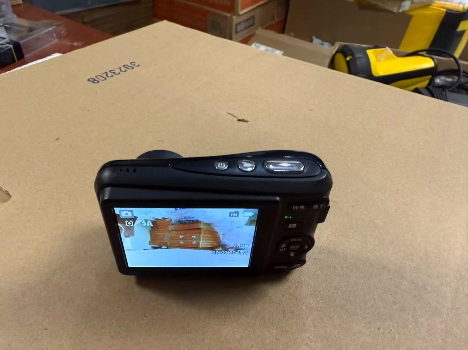 Kodak fz43 Digital Cameras Red New Body Only