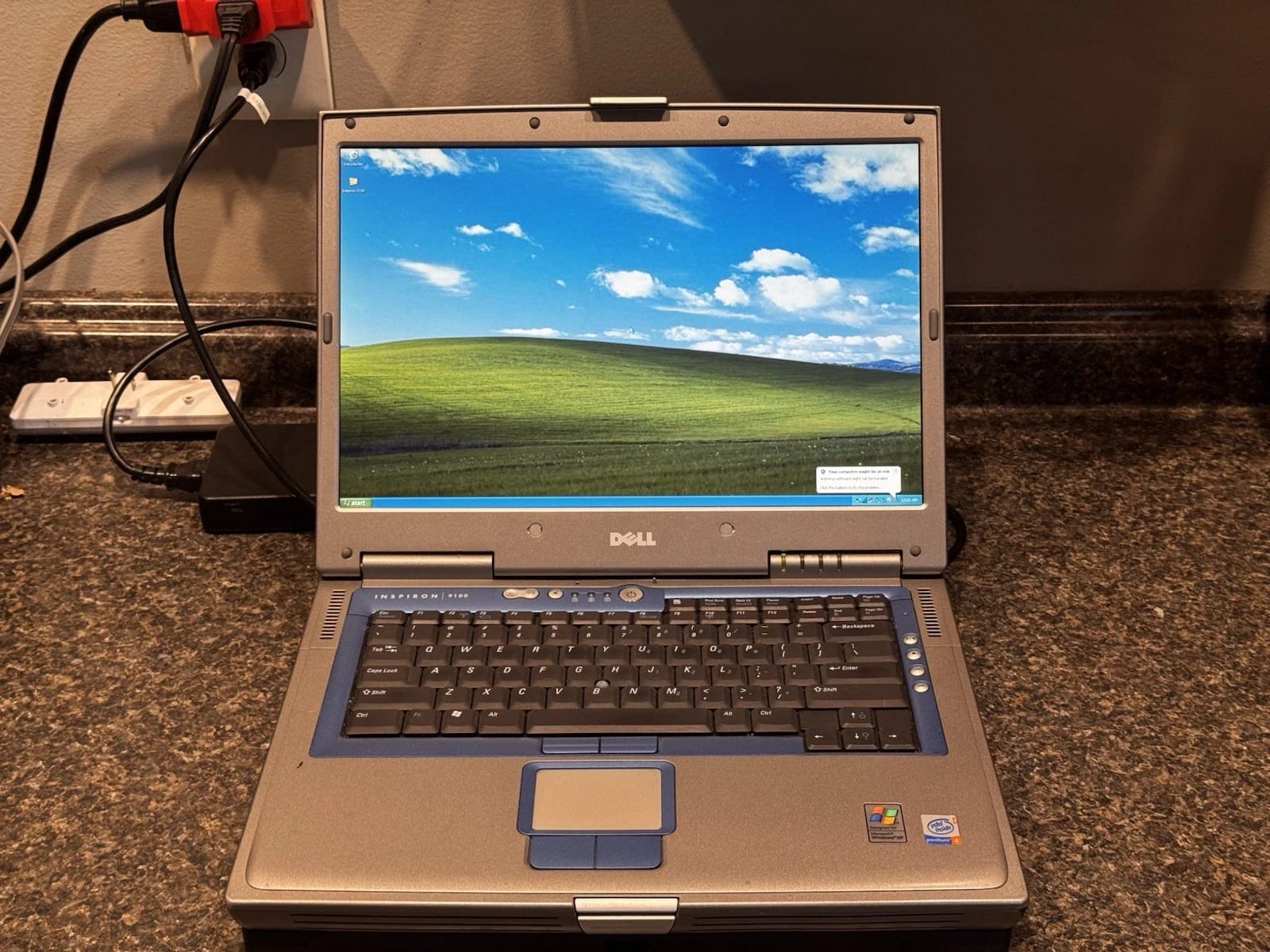 Dell Inspiron 9100 Computers 40 GB 512MB Used - Good