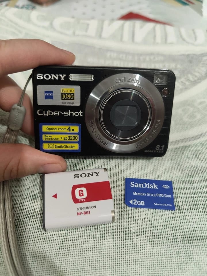 Sony DSC W130 Digital Cameras Silver New Body Only