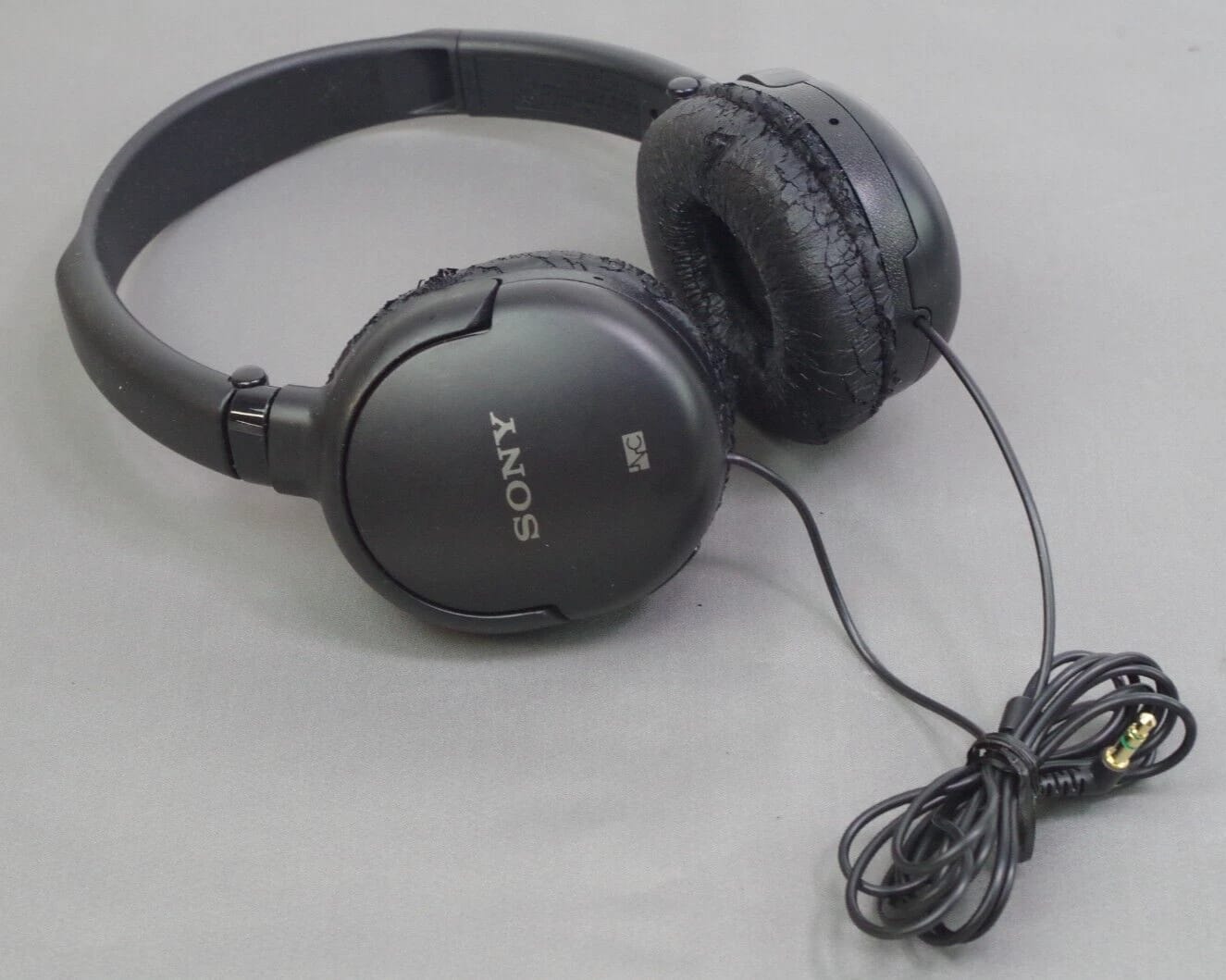 Sony MDR-NC8 Headphones & Earbuds Black New