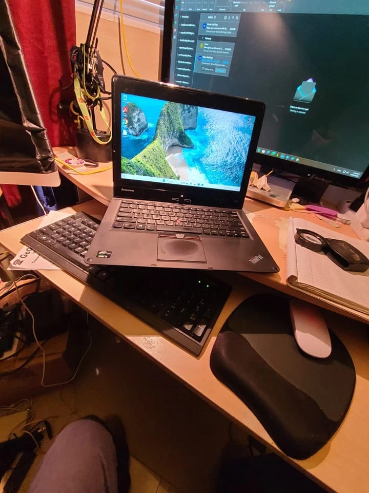 Lenovo ThinkPad Twist Computers