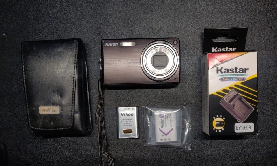 Nikon s550 Digital Cameras Black New Body Only