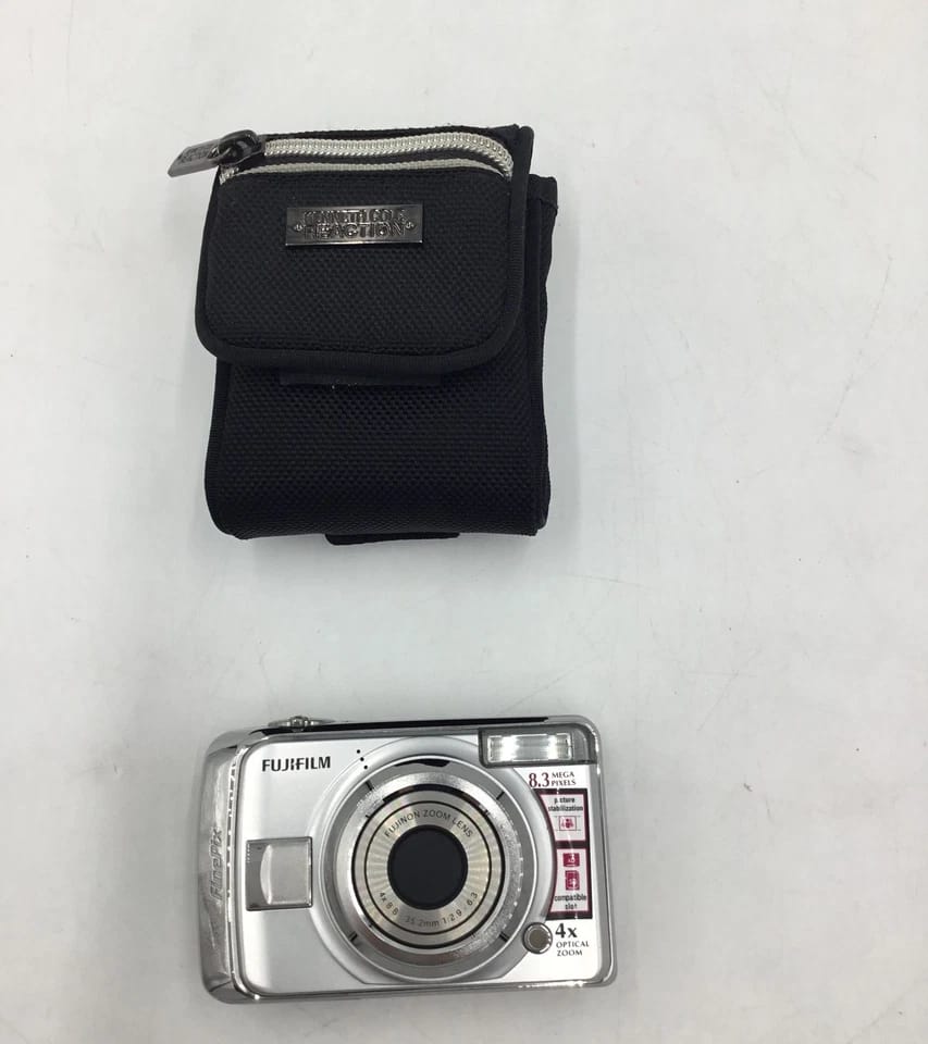 Fujifilm FinePix A820 Digital Cameras Silver New Body Only