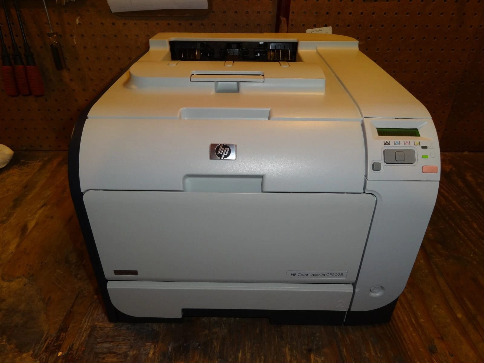 HP Color Laserjet Cp2025n Printers Refurbished - Excellent