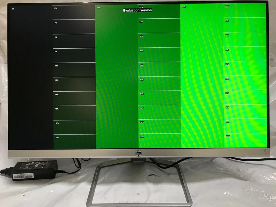 HP 27f Monitors