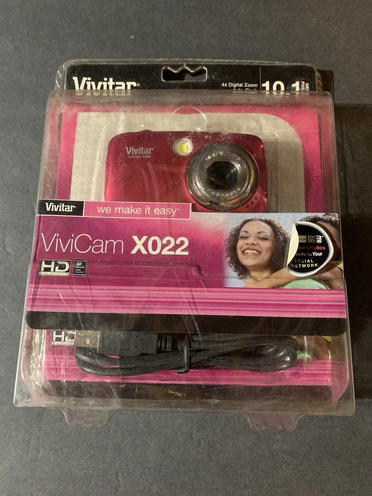 Vivitar vivi cam XO22 Digital Cameras pink New Body Only