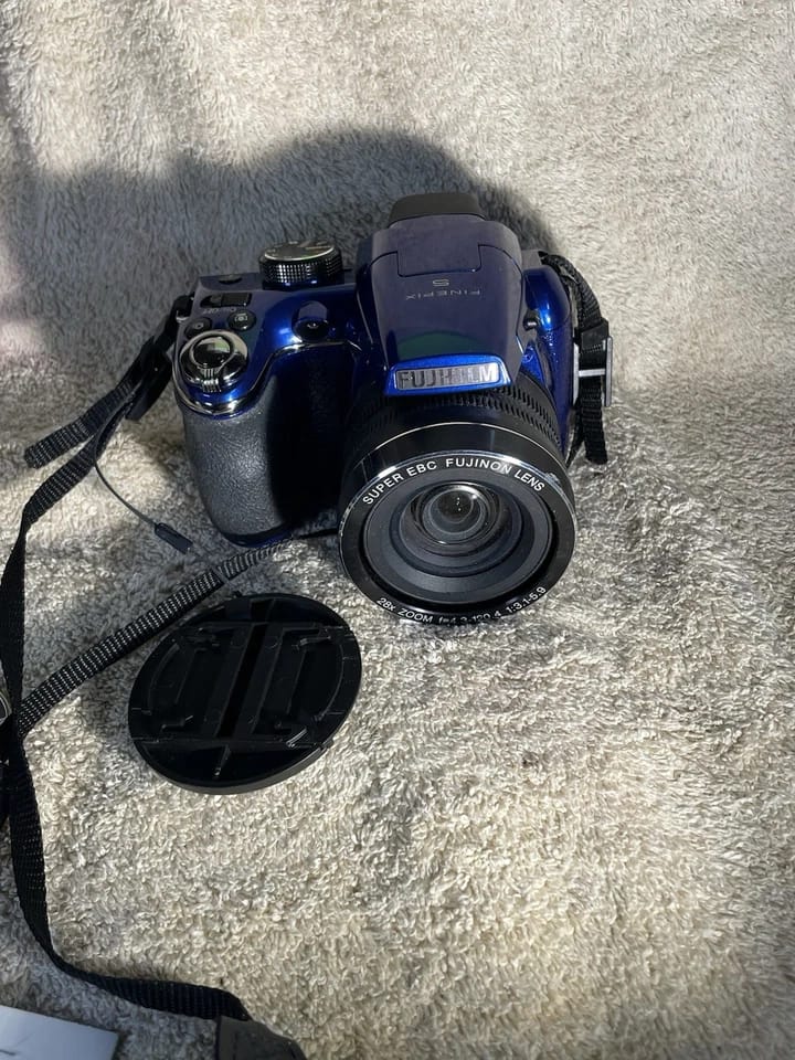 Fujifilm FinePix S Series S4400 Digital Cameras Black Used - Good Body Only