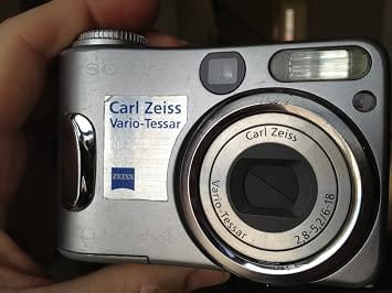 Sony dscs60 Digital Cameras Silver New Body Only