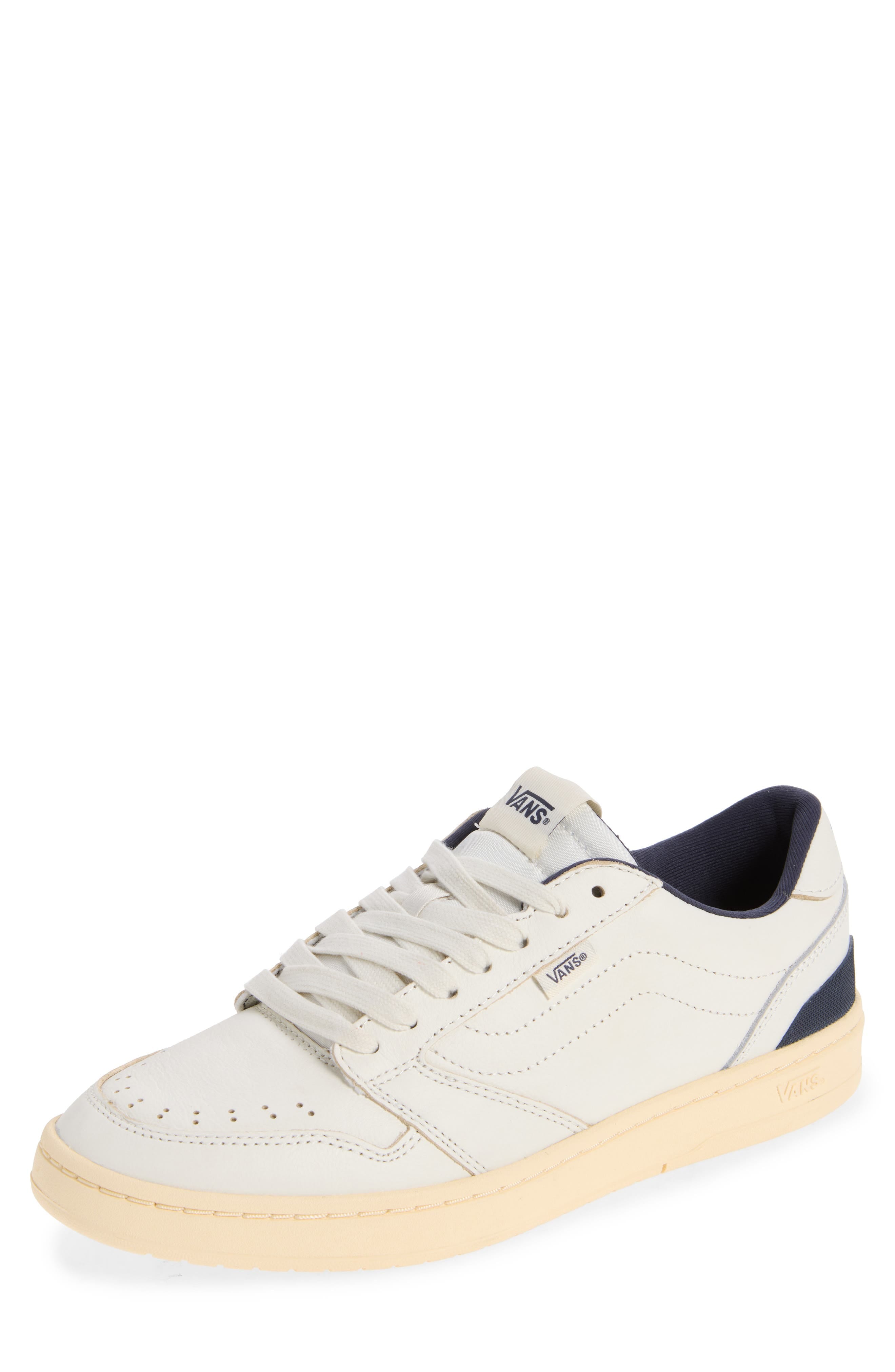 Vans Court Low Sneaker White Full Size Run New