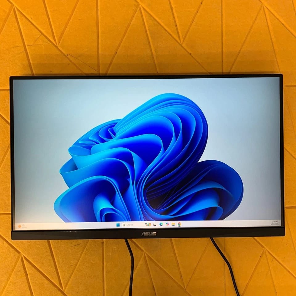 ASUS VG277Q1A Monitors Refurbished - Excellent
