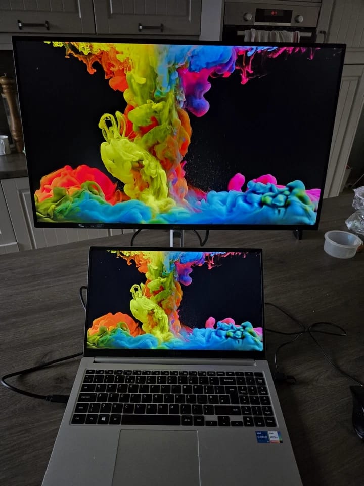 Dell P2725DE Monitors New