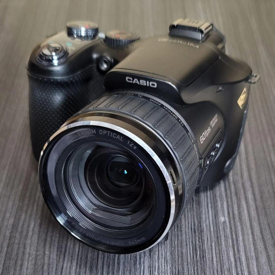 Casio Exilim EX-F1 Digital Cameras Black Used - Good Body Only